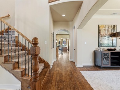 Rare find! Own one of the best lots in the main Castle Hills! - photo 14