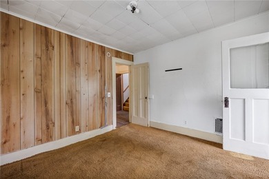 Opportunity knocks in Rochester's desirable 19th Ward! This - photo 17