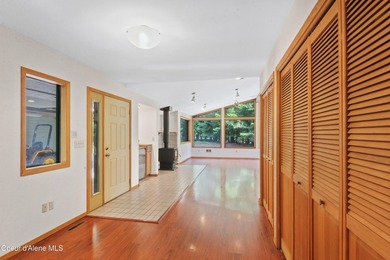 Discover your own private North Idaho retreat on 20+ acres in - photo 18