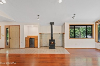 Discover your own private North Idaho retreat on 20+ acres in - photo 20