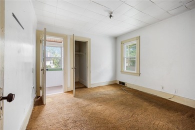 Opportunity knocks in Rochester's desirable 19th Ward! This - photo 24