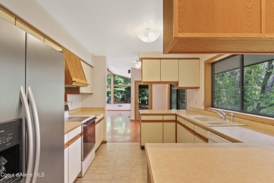 Discover your own private North Idaho retreat on 20+ acres in - photo 26