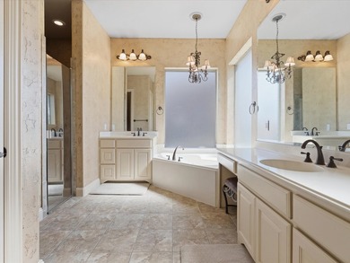 Rare find! Own one of the best lots in the main Castle Hills! - photo 27