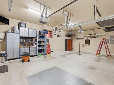 Rare find! Own one of the best lots in the main Castle Hills! - photo 40