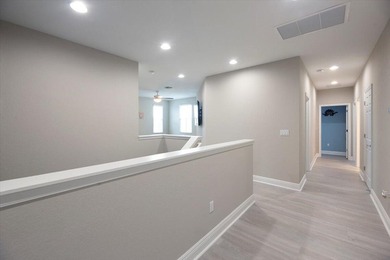 Welcome to Vizcaya Falls! This exceptional 5-bedroom with den, 3 - photo 44