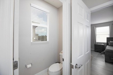 Welcome to Vizcaya Falls! This exceptional 5-bedroom with den, 3 - photo 46