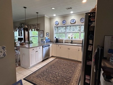 Great home on the best part of Lake Oconee facing the National - photo 10
