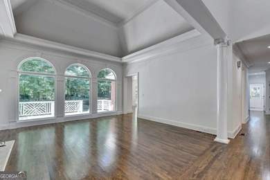 Welcome to this beautifully UPDATED and REMODELED 5-bedroom, 4 - photo 11