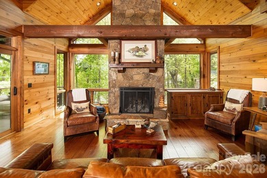 Stunning Fully Furnished Custom Lakefront Retreat with Luxury - photo 15
