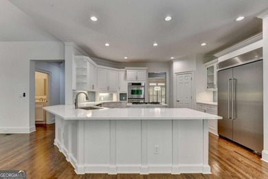 Welcome to this beautifully UPDATED and REMODELED 5-bedroom, 4 - photo 15