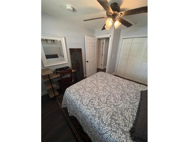 PRICE: Construction comparables indicate a price of $580,000 - photo 16