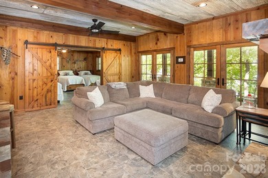 Stunning Fully Furnished Custom Lakefront Retreat with Luxury - photo 24