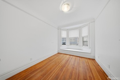 Well-maintained 4-unit building on a quiet SOMA street with - photo 30
