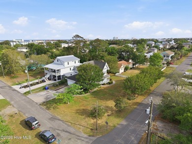 Charming 3-bedroom, 2.5-bath Victorian style home located in the - photo 8