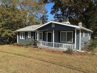 White Lake Home Active Under Contract in Acworth Georgia