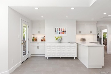 This warm and welcoming home offers a spacious layout with - photo 24