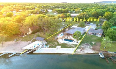 Lake LBJ Home For Sale in Kingsland Texas