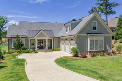 Price Improved! Capitalize on this newly priced opportunity to - photo 3