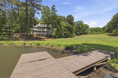 Walk over to the pool or play some pickleball, go play 18, then - photo 7