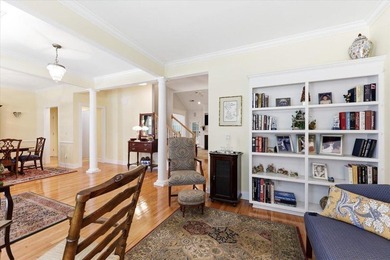 Beautifully maintained one-owner home in a quiet, established - photo 11