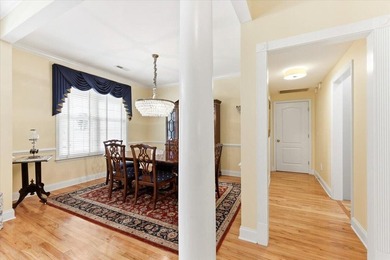 Beautifully maintained one-owner home in a quiet, established - photo 24