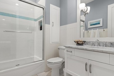 ''Southern Comfort'' is a 5-bedroom home with a carriage house - photo 24