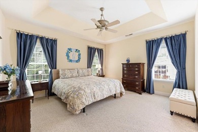 Beautifully maintained one-owner home in a quiet, established - photo 25