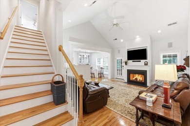 Beautifully maintained one-owner home in a quiet, established - photo 35