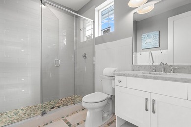 ''Southern Comfort'' is a 5-bedroom home with a carriage house - photo 35