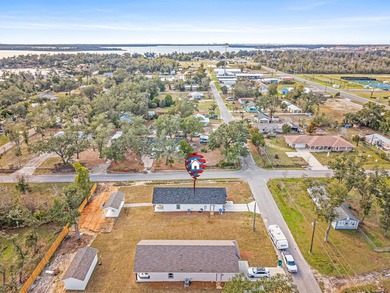 Modern Farmhouse on a Corner Lot, walking Distance to the Boat - photo 36