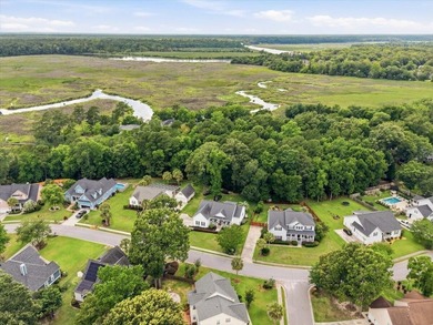 Beautifully maintained one-owner home in a quiet, established - photo 43