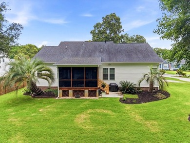 Beautifully maintained one-owner home in a quiet, established - photo 45