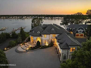 Welcome to this French Provincial-inspired custom masterpiece - photo 48