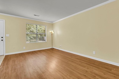Welcome to your dream home! This beautifully renovated - photo 12