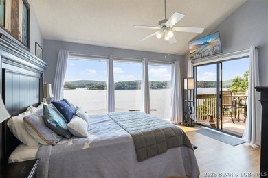 Incredible views and a 14x36 boat slip! Top-floor 3BR/2BA condo - photo 14