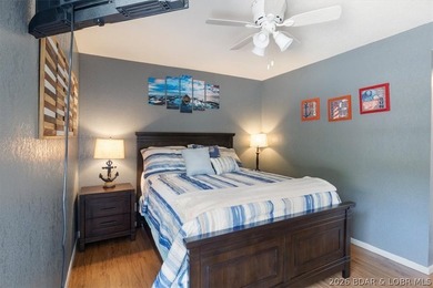 Incredible views and a 14x36 boat slip! Top-floor 3BR/2BA condo - photo 16