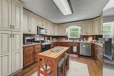 Private, usable acreage like this is hard to find-5 unrestricted - photo 16