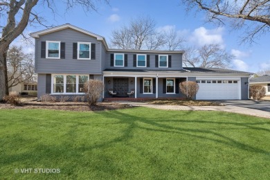 Lake Home Sale Pending in Barrington, Illinois