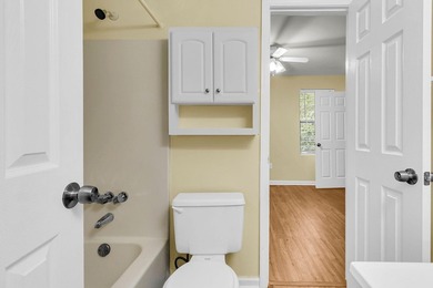 Welcome to your dream home! This beautifully renovated - photo 24