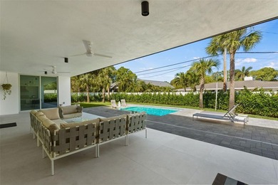 This Stunning Belleair Home has Hollywood Hills written all over - photo 28