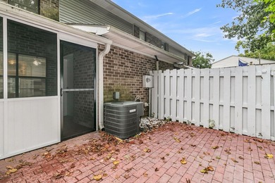 Welcome to your dream home! This beautifully renovated - photo 30