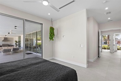 This Stunning Belleair Home has Hollywood Hills written all over - photo 31
