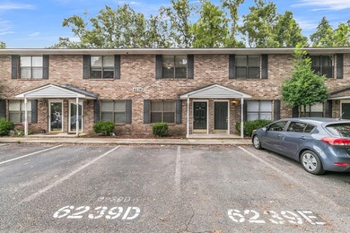 Welcome to your dream home! This beautifully renovated - photo 35