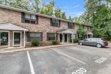 Welcome to your dream home! This beautifully renovated - photo 36