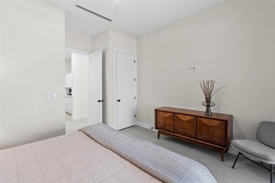 This Stunning Belleair Home has Hollywood Hills written all over - photo 40