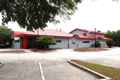This beautifully renovated 7900 square foot restaurant facility - photo 10