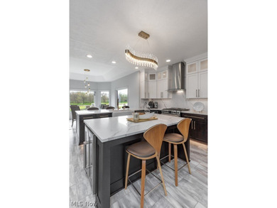 Welcome to an extraordinary, fully reimagined Colonial estate in - photo 13