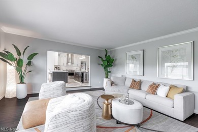 Welcome to an extraordinary, fully reimagined Colonial estate in - photo 19