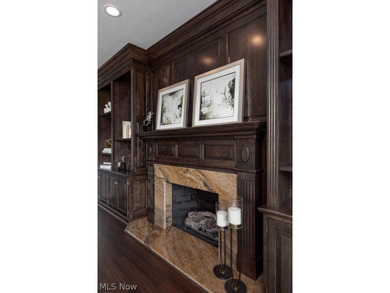 Welcome to an extraordinary, fully reimagined Colonial estate in - photo 20