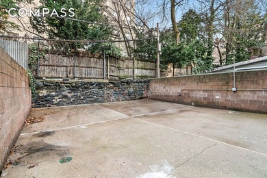 * TURNKEY! CAN BE DELIVERED VACANT! 3-FAMILY PLUS STORE! 101 - photo 22
